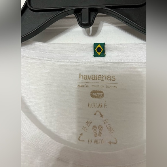 Havaianas tee shirt NWOT - Picture 2 of 2